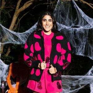 Queen of Sparkles Black & Hot Pink Fuzzy Ghost Shacket